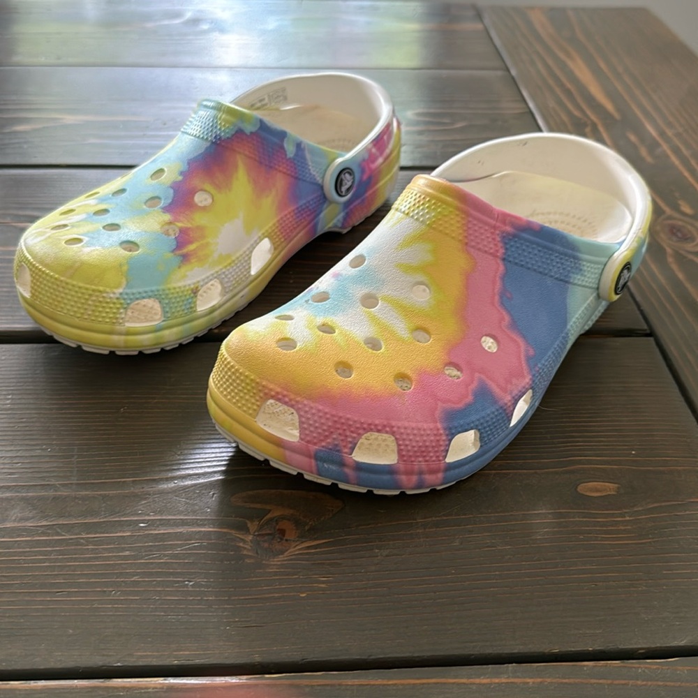 Women crocs